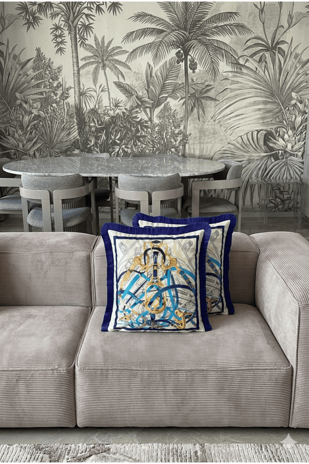 Çift Taraflı Baskılı Dekoratif Saçaklı Kırlent Kılıfı 43x43cm